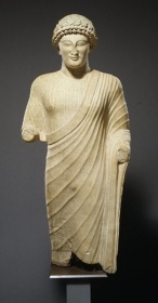 Antické Řecko: Socha mladíka, 5. století př. n. l.