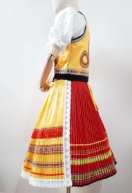 Kroj z obce Parchovany, Slovensko