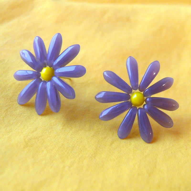 Retro náušnice fialové kytičky