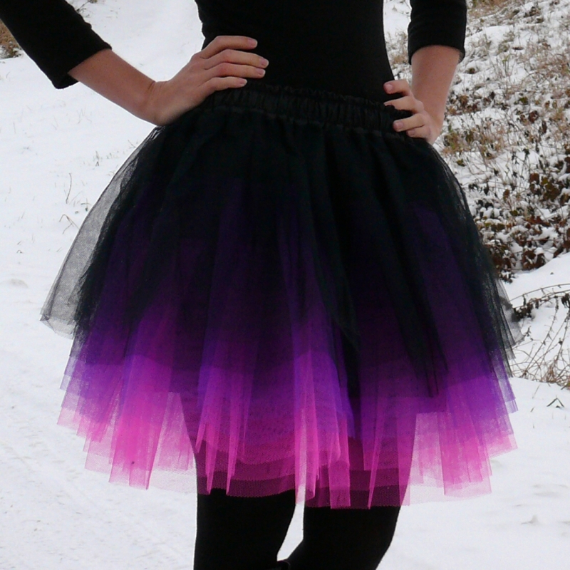 Černo-fialovo-růžová tylová sukně