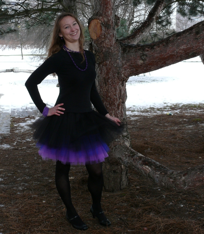 Černo-fialová tylová sukně