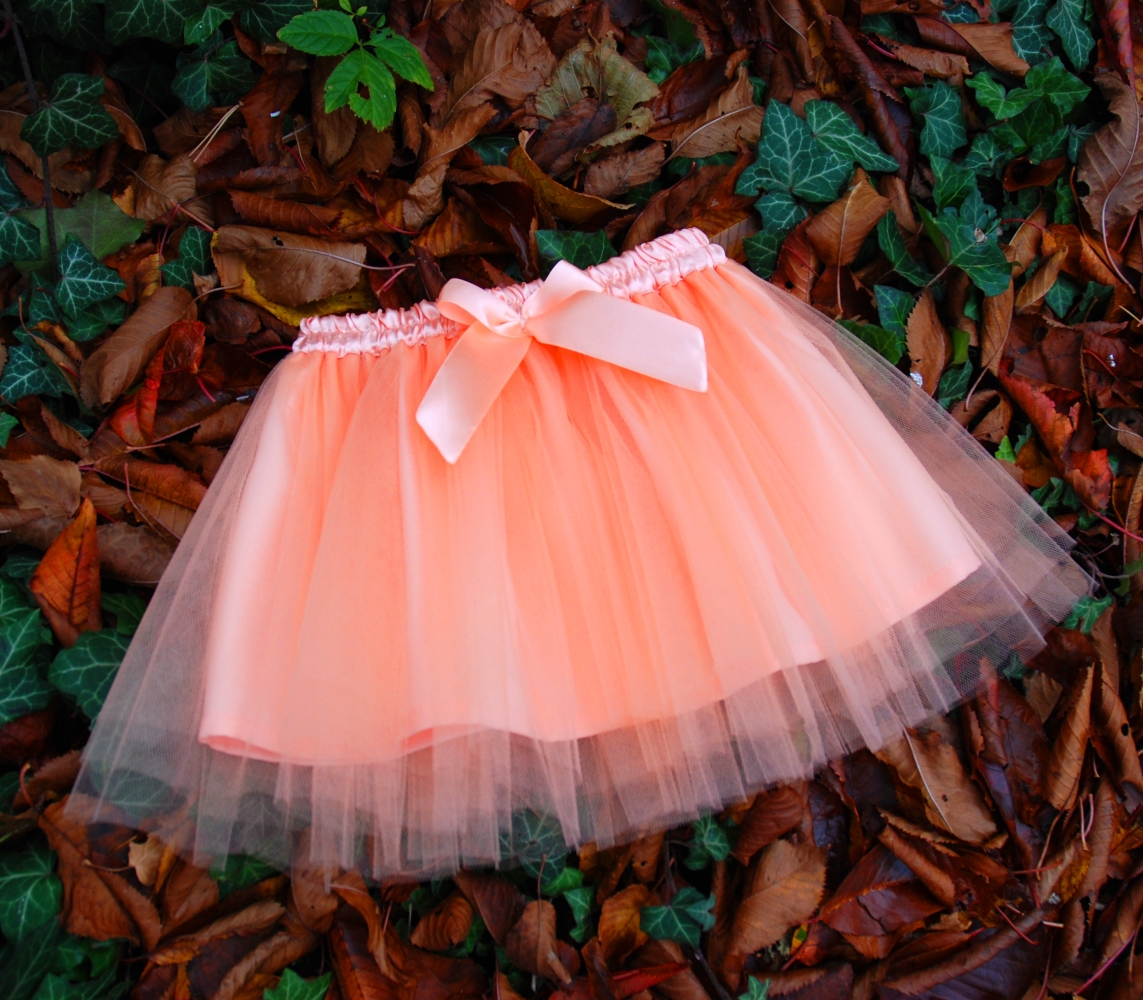 Tylová sukně pleťové barvy - dětská