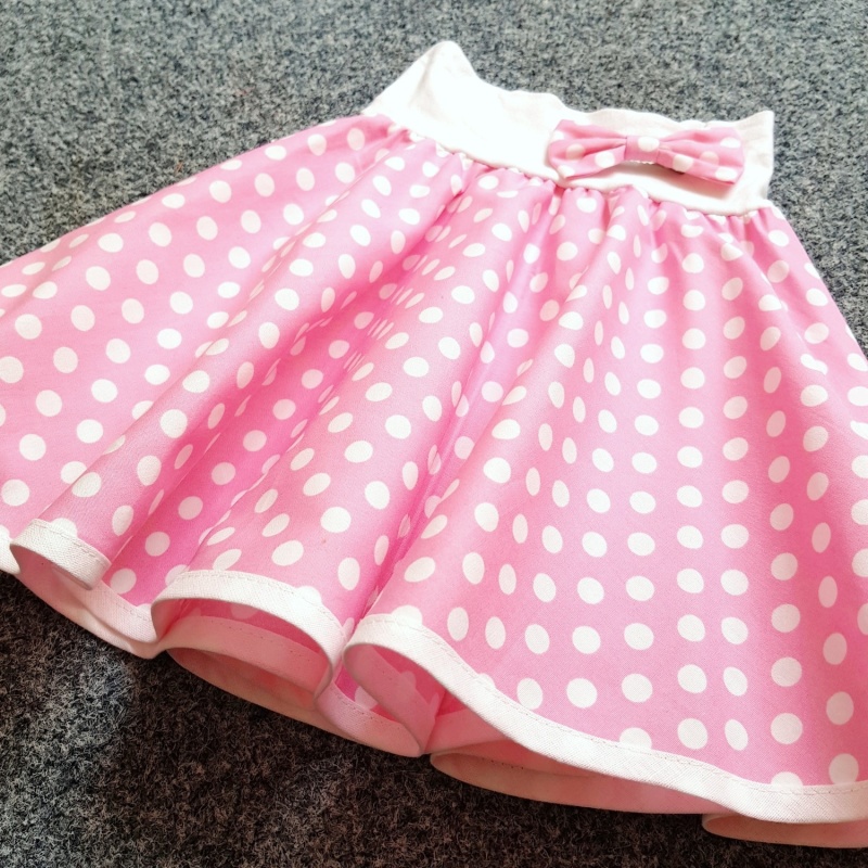 Světle růžová puntíkovaná sukně - dětská