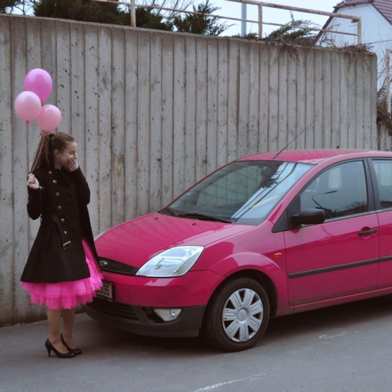 Sytě růžová tylová sukně