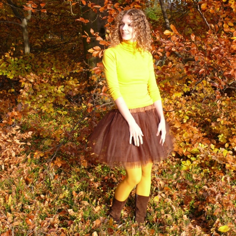 Hnědá tylová sukně