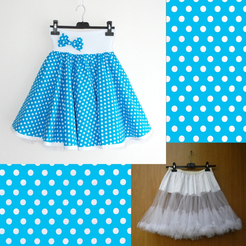 Tyrkysová puntíkovaná sukně + objemnější bílá spodnička