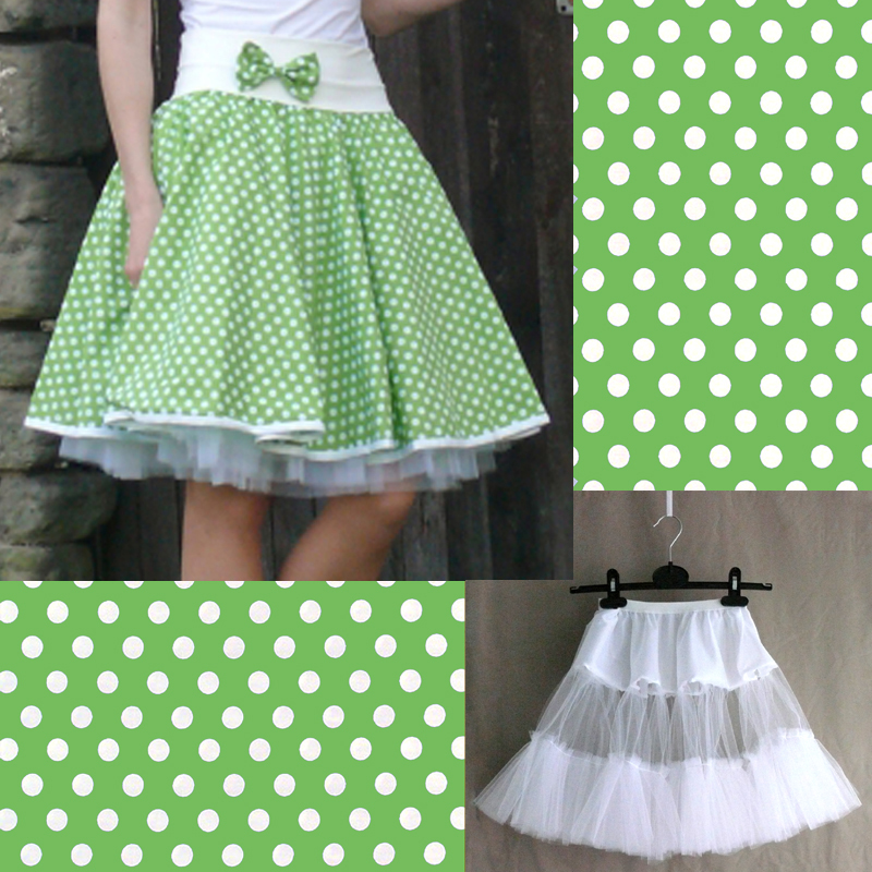 Světle zelená puntíkovaná sukně + jednoduchá bílá spodnička