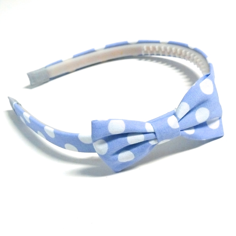 Světle modrá puntíkovaná čelenka s mašlí - bavlna