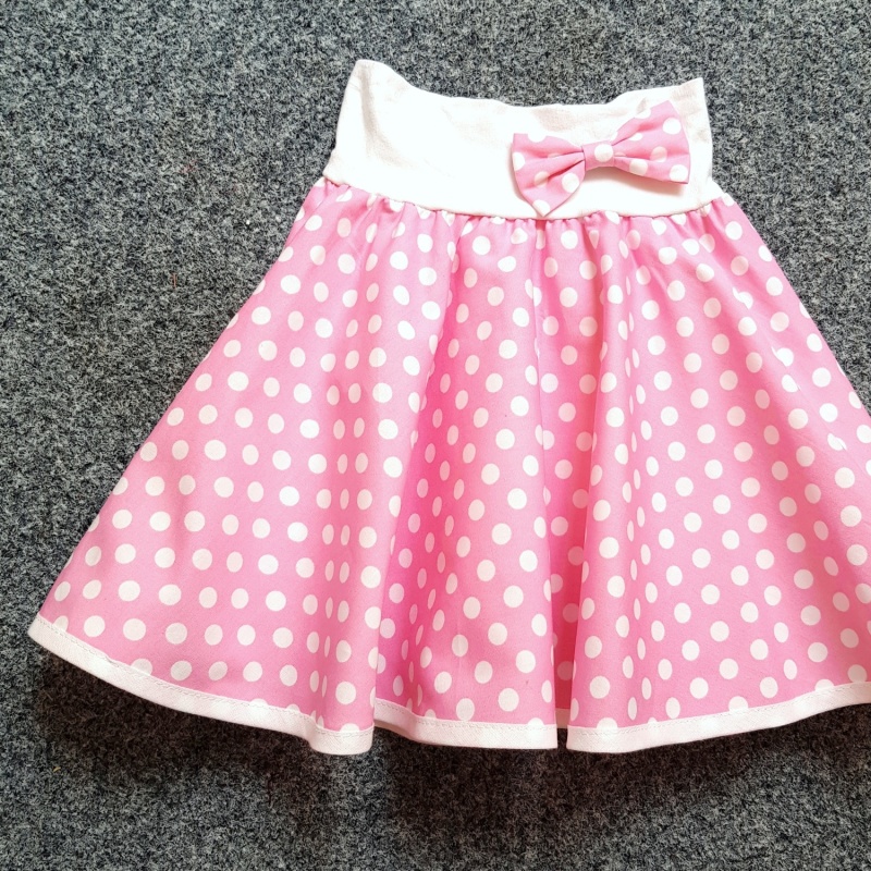 Světle růžová puntíkovaná sukně - dětská