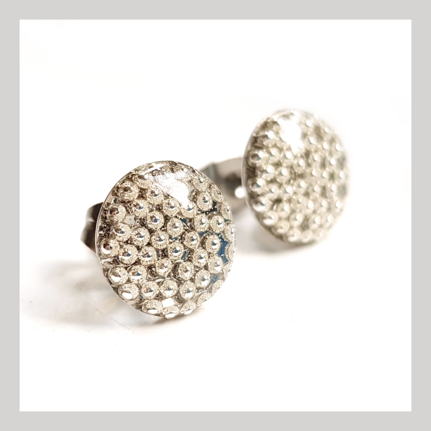 Třpytivé pecky - stříbrné s kuličkami