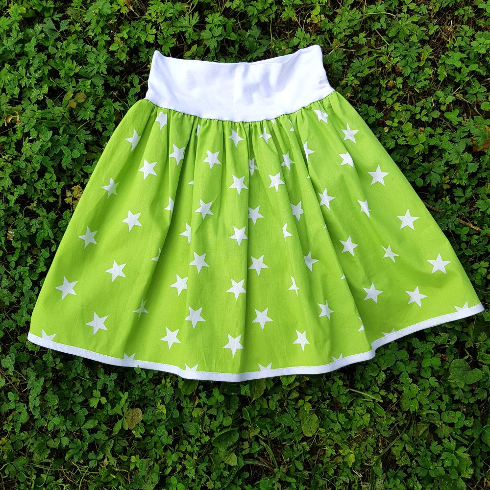 Zelená sukně s hvězdami - dívčí