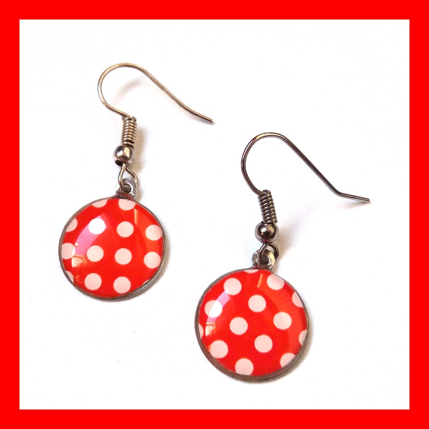 Puntíkované náušnice