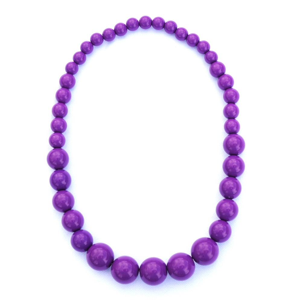 Fialové korále na krk