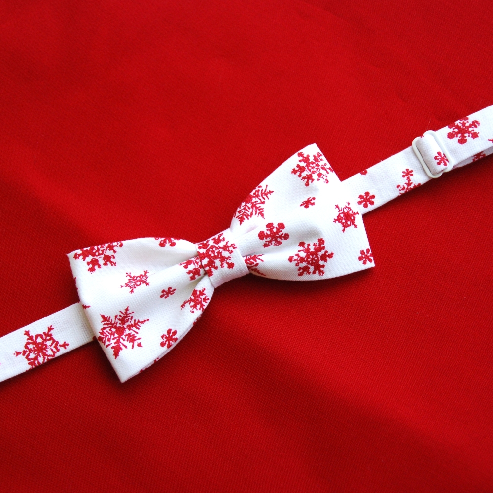 Motýlek s vločkami