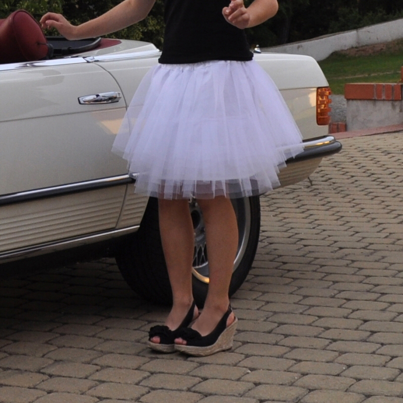 Bílá tylová sukně