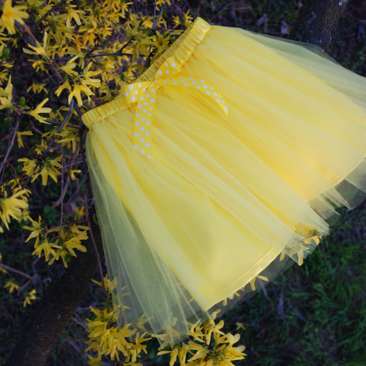 Žlutá tylová sukně - dětská
