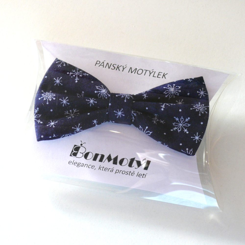 Zimní tmavě modrý motýlek