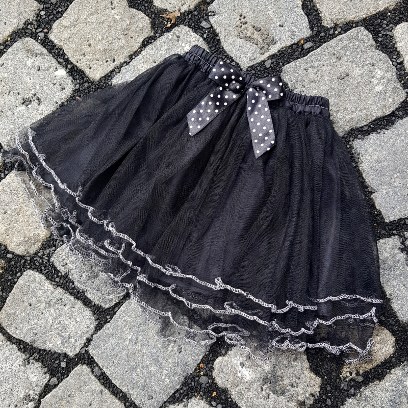 Černá tylová sukně s lemováním - dětská
