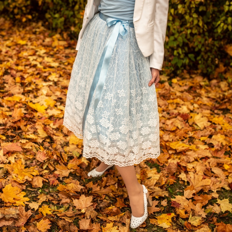 Světe modrá krajková tylová sukně