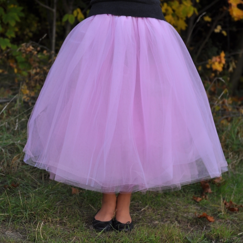 Světle růžová dlouhá tylová sukně