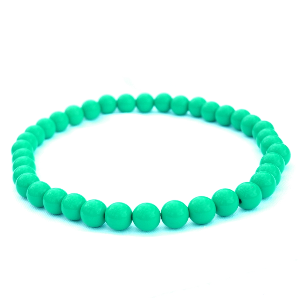 Smaragdově zelené střední korále na krk