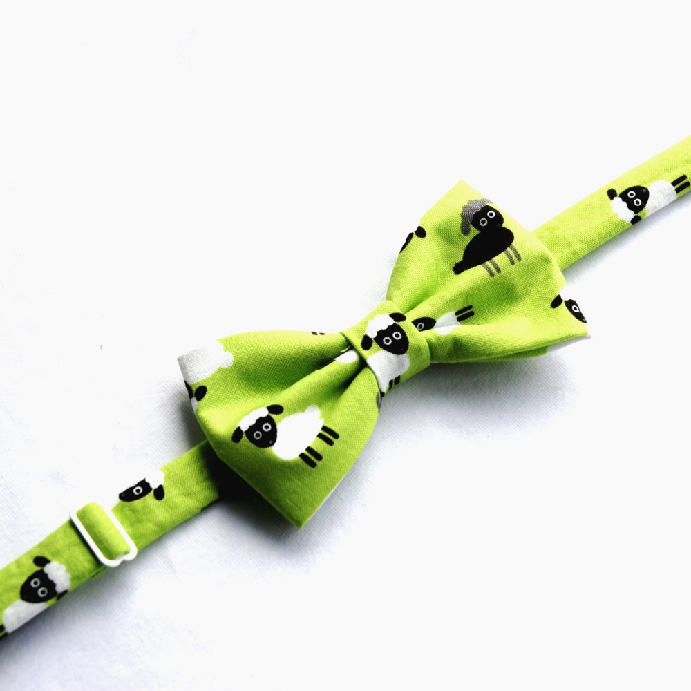 Velikonoční motýlek s beránky