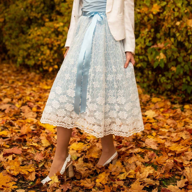 Světe modrá krajková tylová sukně