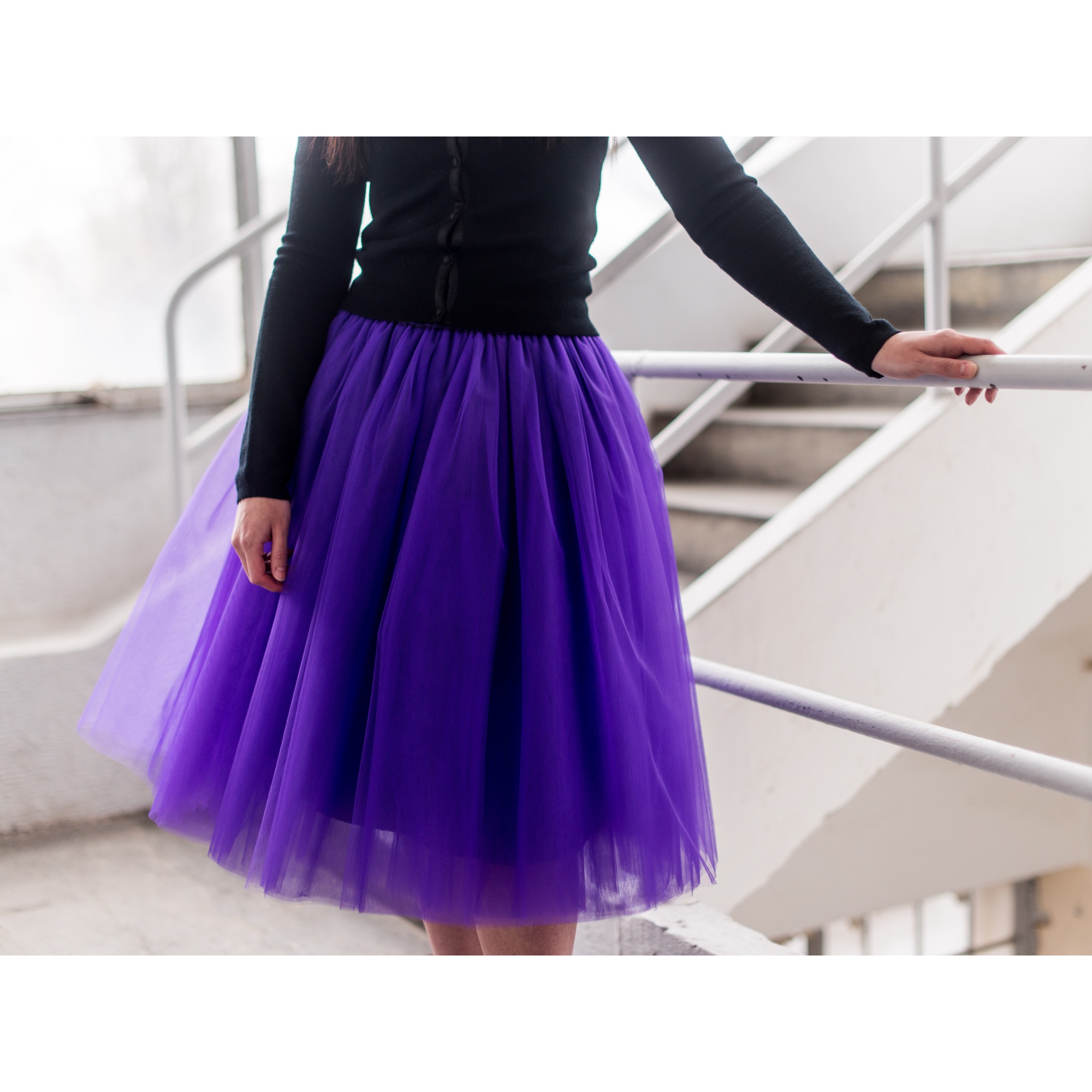 Fialová tylová sukně