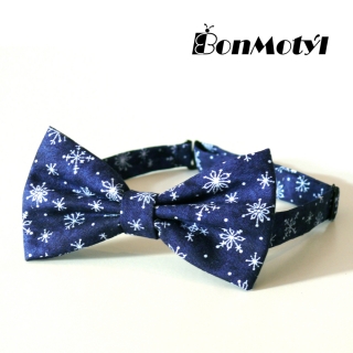 Zimní tmavě modrý motýlek