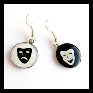 Divadelní náušnice