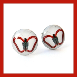 Pecky s červeným horolezeckým motýlkem