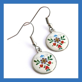 Náušnice s lidovým motivem